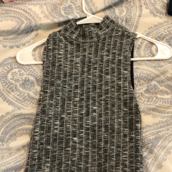 Gray bodycon high neck top - Picture 2 of 3